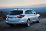 Opel Astra Sports Tourer BiTurbo 2016 года